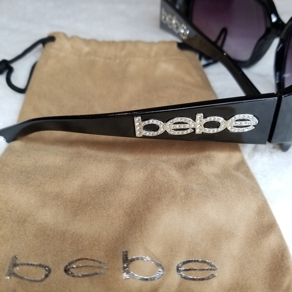 Classic BEBE brand black sunglasses with rhineston - Picture 6 of 6